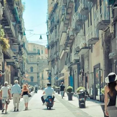 Plebiscito فندق مبيت وإفطار نابولي